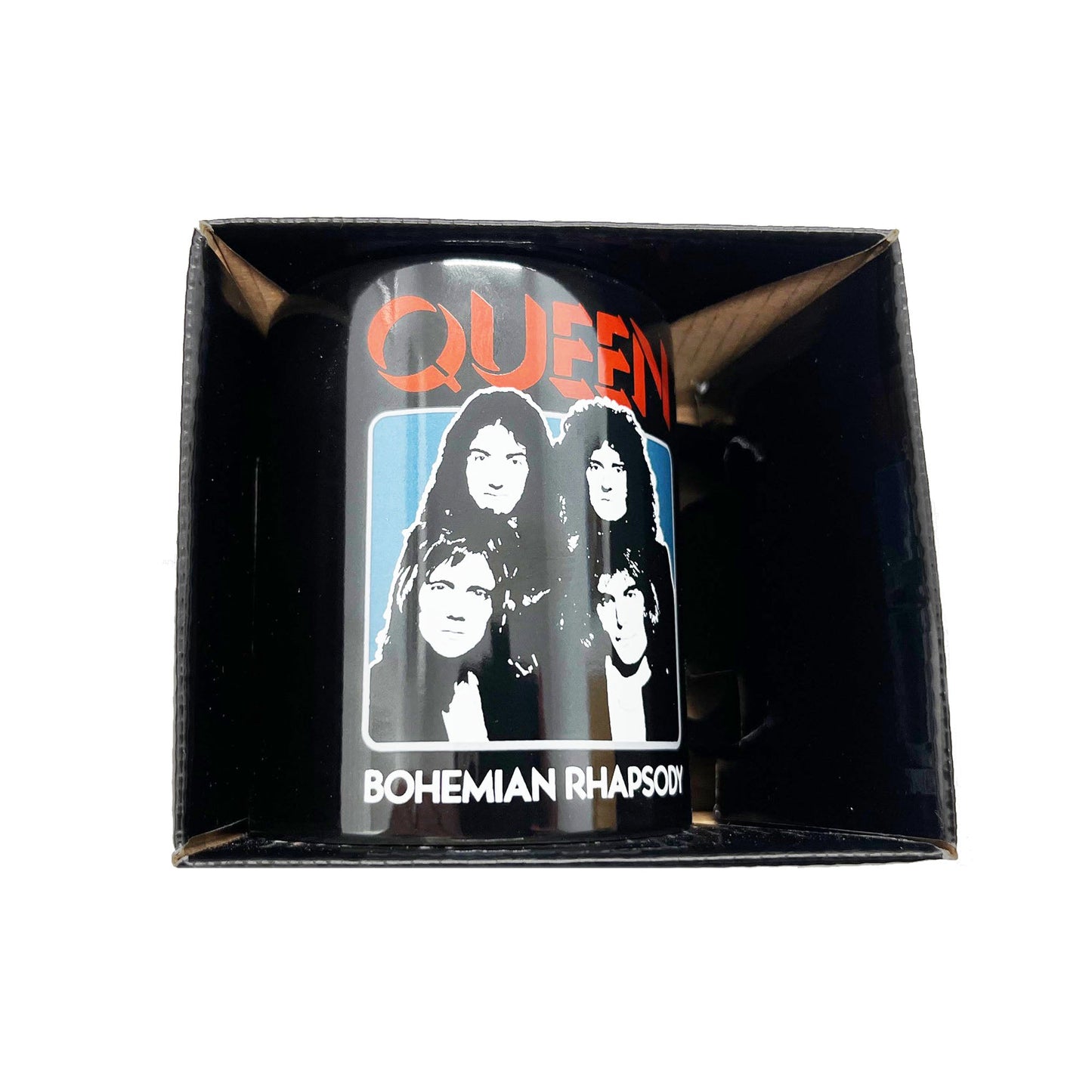 Queen Gift Set with boxed Coffee Mug, Keychain, 5 x button badges, pair of socks